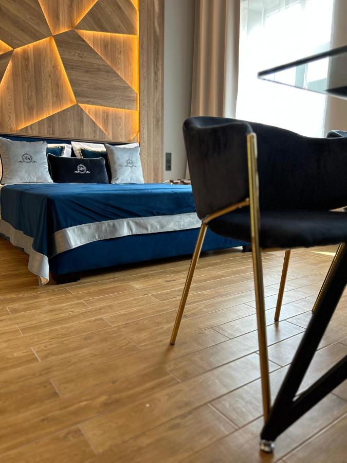 לבוב Central Family Boutique Apartments 2 מראה חיצוני תמונה