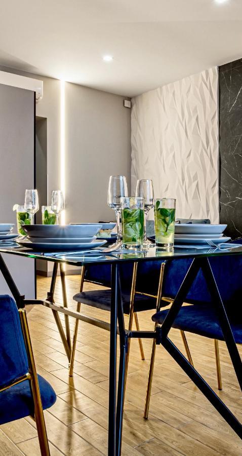 לבוב Central Family Boutique Apartments 2 מראה חיצוני תמונה