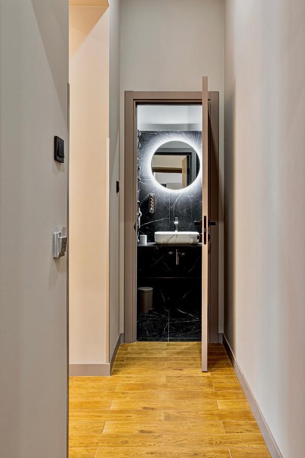 לבוב Central Family Boutique Apartments 2 מראה חיצוני תמונה