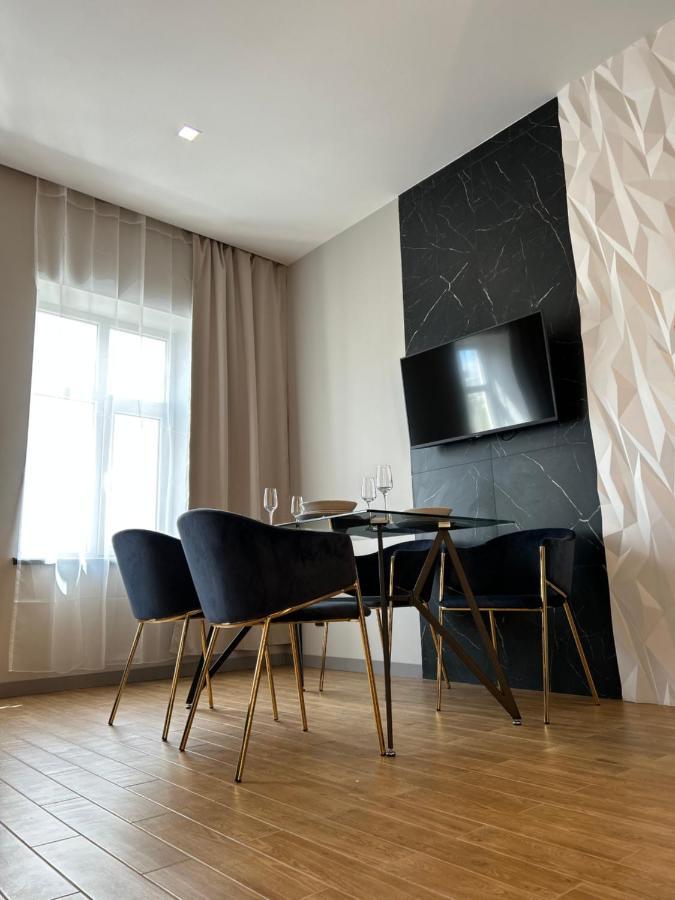 לבוב Central Family Boutique Apartments 2 מראה חיצוני תמונה